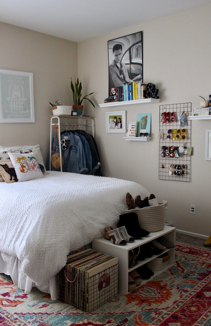 How to Decorate a Very Small Bedroom Creative Strategies for an Elegant, Spacious Look